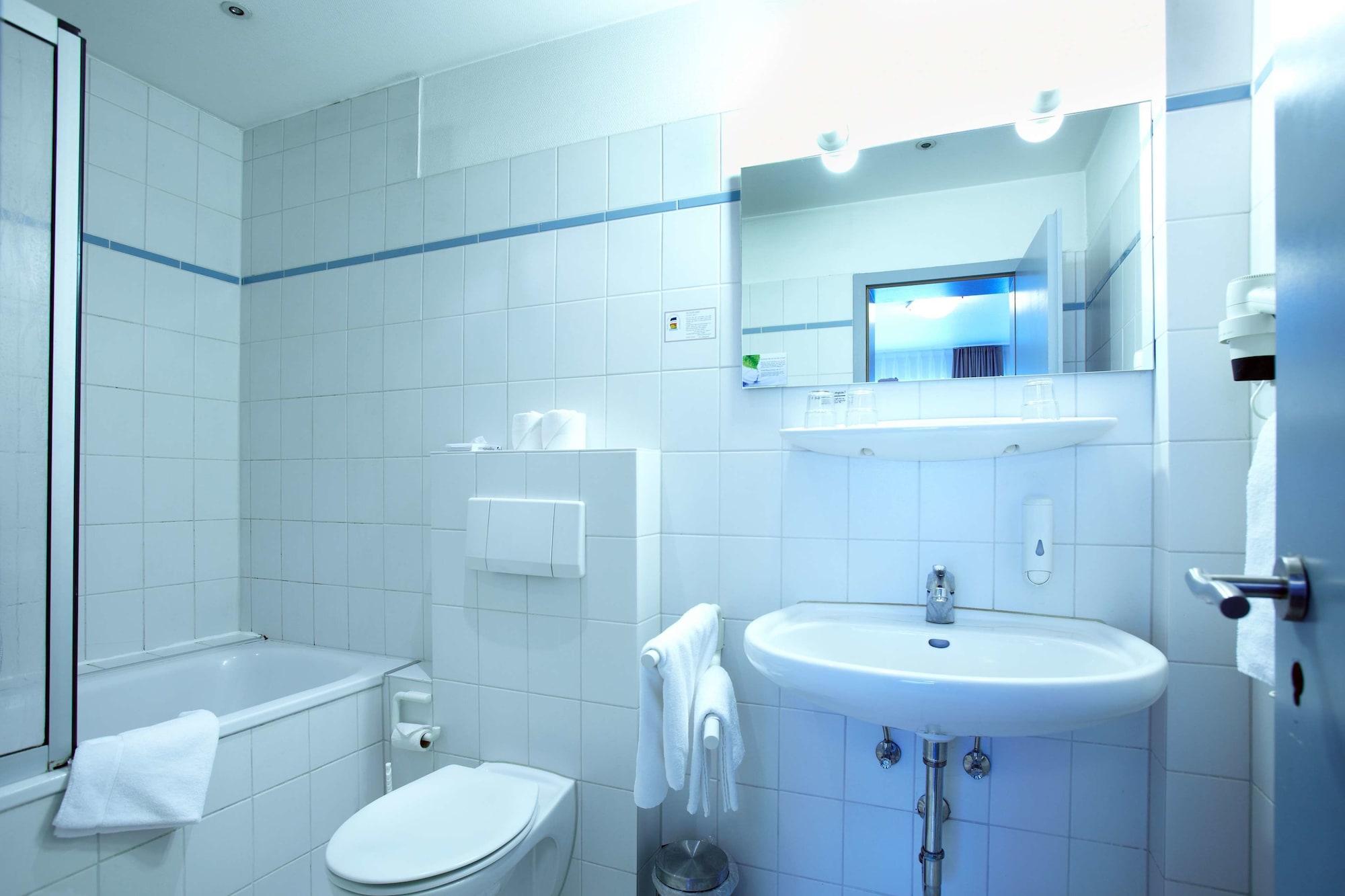 Hotel Ostseehalle Kiel By Premiere Classe מראה חיצוני תמונה